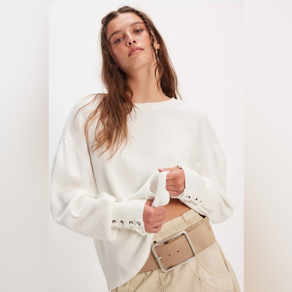 Free People Lapis Cuff Thermal🖤